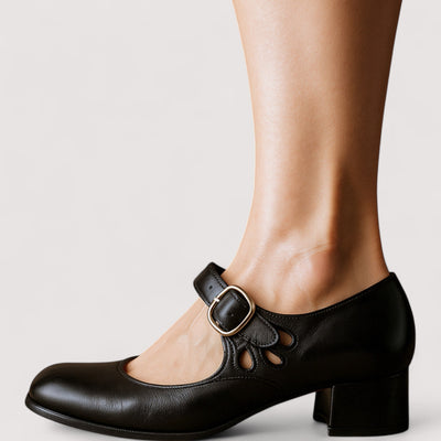 Clara - Elegant Dekolleté i Ekoskinn