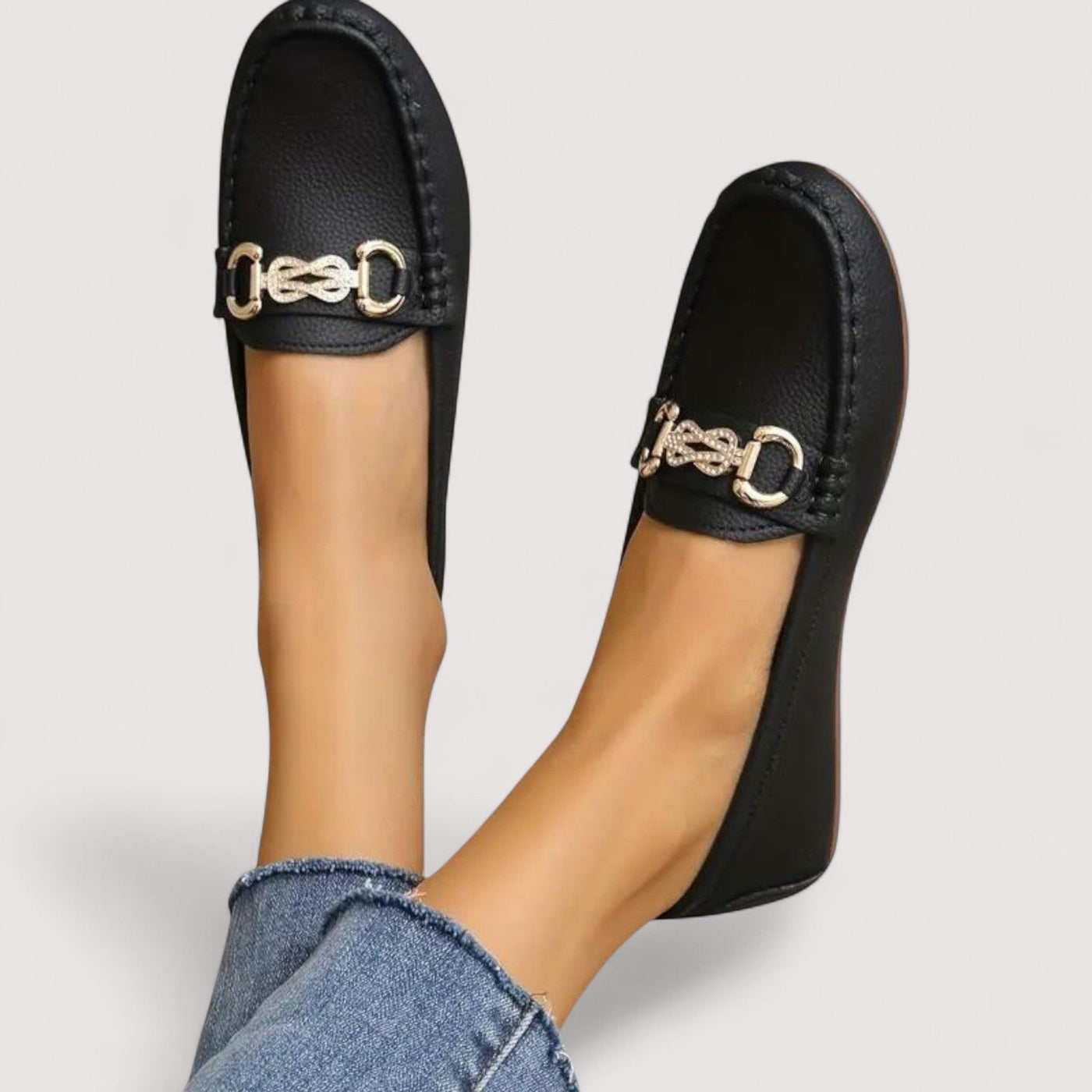 Clara - Tidlösa Eleganta Skor