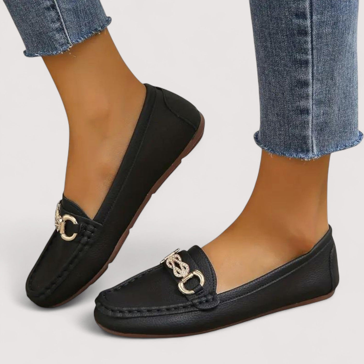Clara - Tidlösa Eleganta Skor