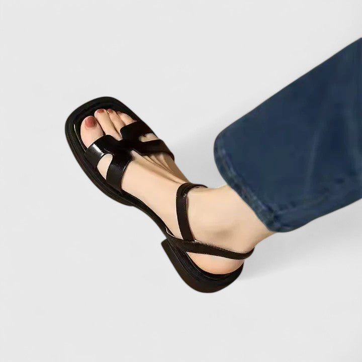 Elva™ | Sofistikerade Platta Sandaler